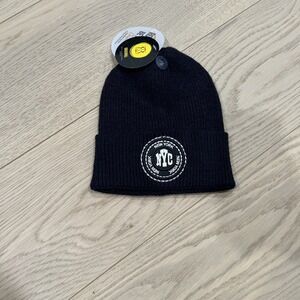 ROBIN RUTH of the Rockies Original New York Beanie Black